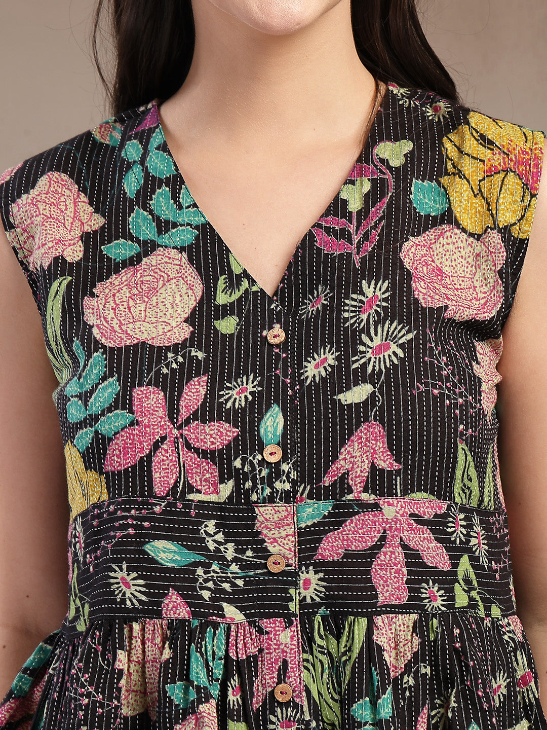 Women's Black Floral Printed Katha Cotton Co-Ord Set (CSMULTIPYTHON) |