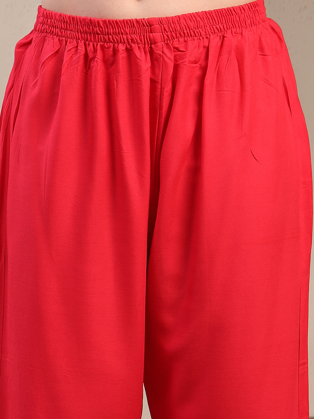 Women's Red Solid & Embroidered Rayon Co-Ord Set (CSREDYUSRA) | DesiQl