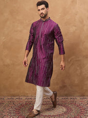 Ethnic Bay Men Purple Silk Blend Geometric Printed Straight Kurta With Pant Set-MKSET1518