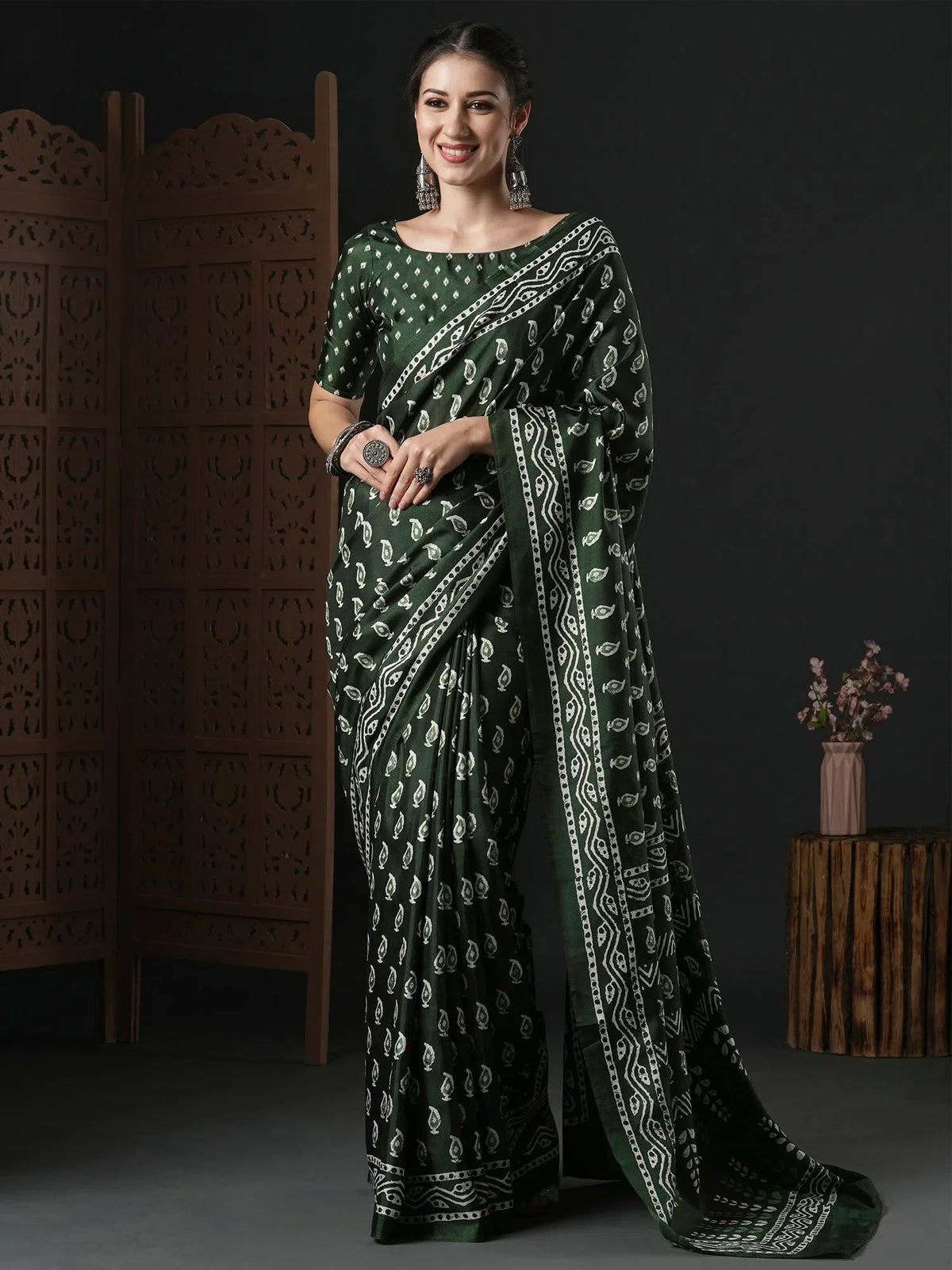 Women's Blend Burgundy Printed Designer Saree With Blouse Piece-HOLAND76B