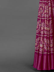 Women's Blend Navy Blue Printed Designer Saree With Blouse Piece-HOLAND80C
