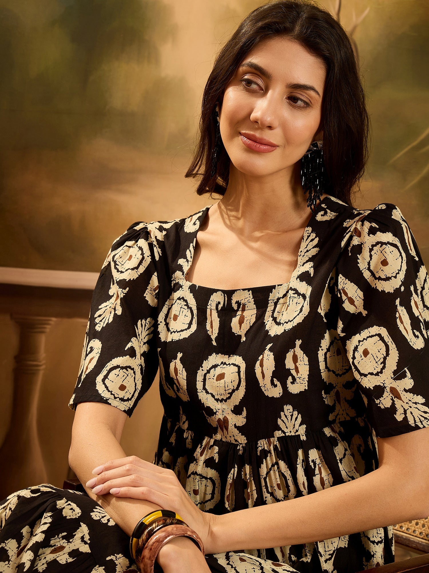 Women's Black Paisley Printed Cotton Tiered Dress (DRSBLACKESTEE) | De