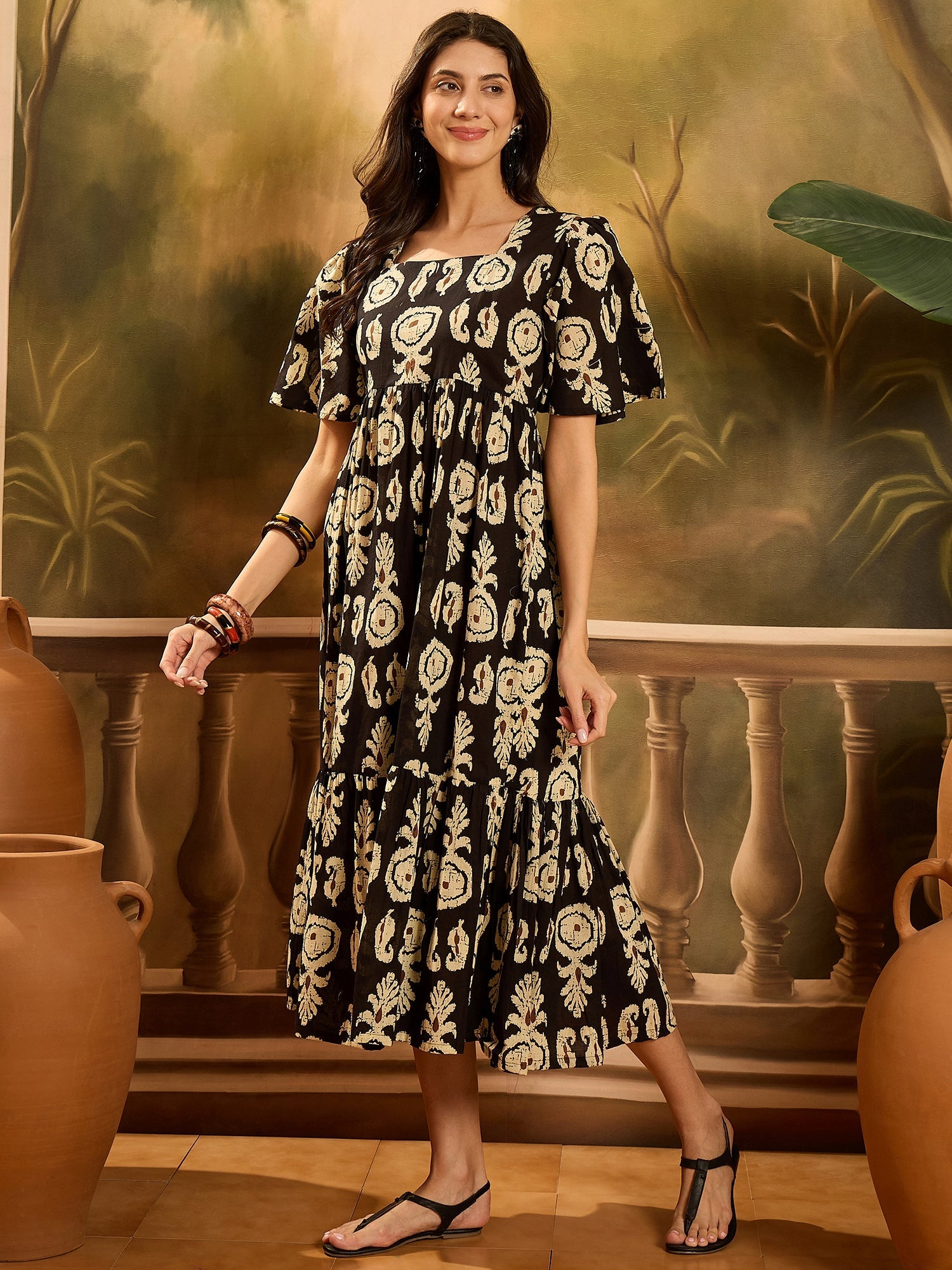 Women's Black Paisley Printed Cotton Tiered Dress (DRSBLACKESTEE) | De