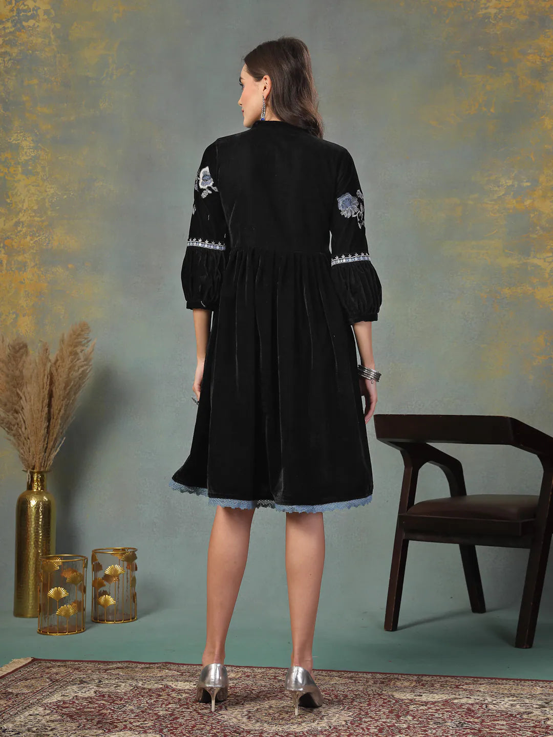 indian dresses black Indian Wedding Dresses Black