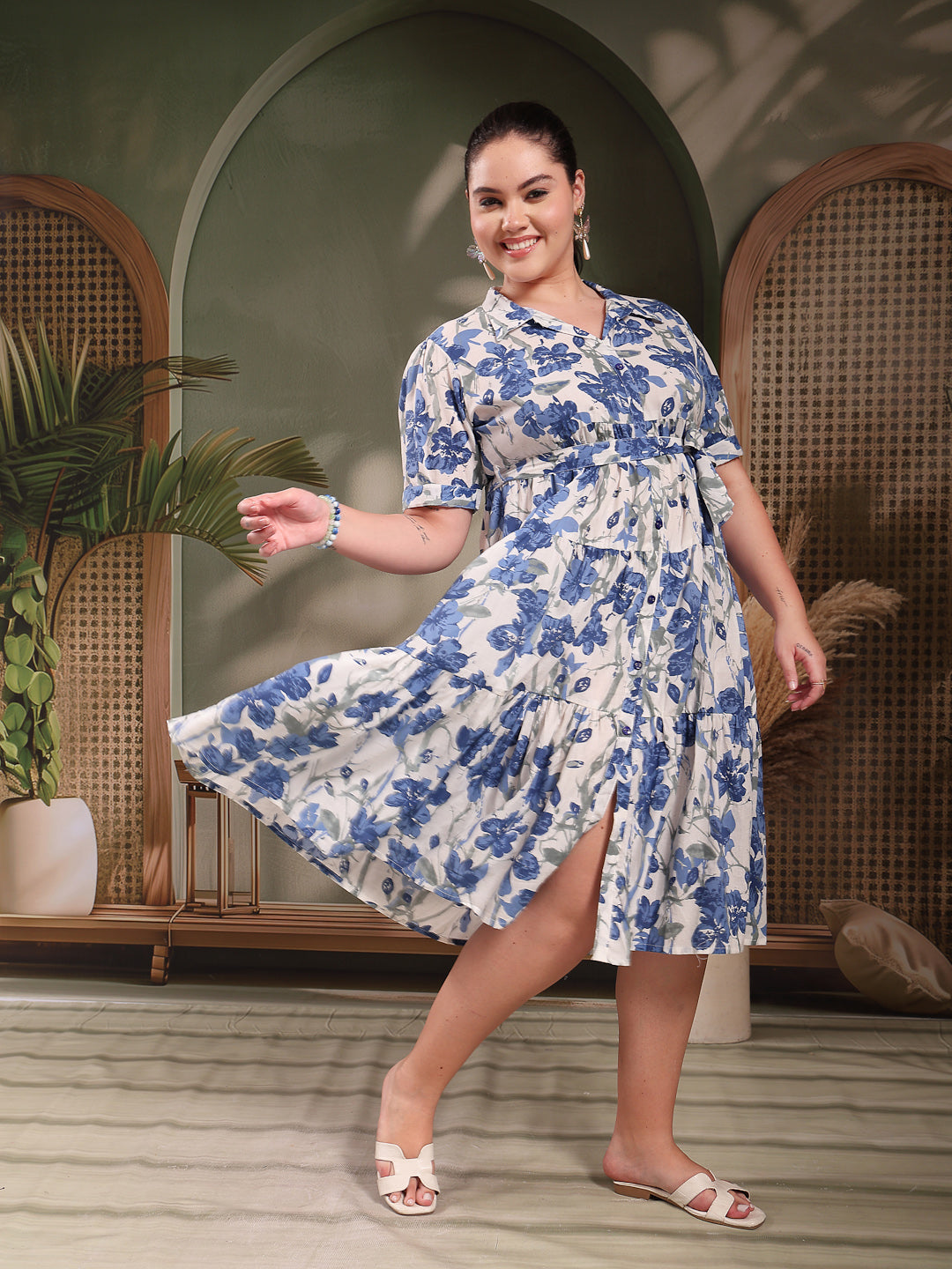 Women's Plus Size Blue Floral Printed Cotton Flared Dress (DRSBLUEKINN