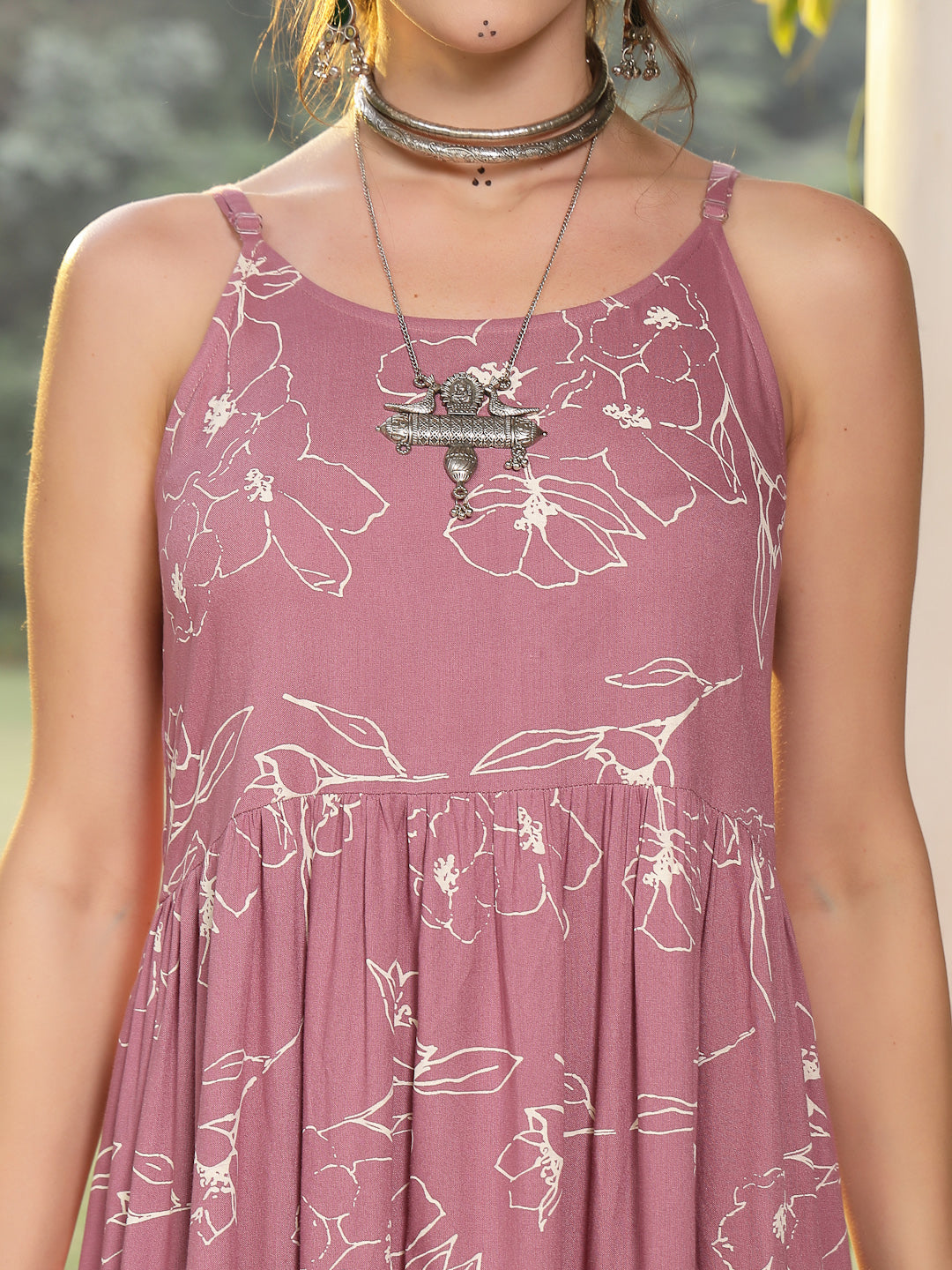 Women's Mauve Floral Printed Rayon Tiered Dress (DRSMAUVEBOLLY) | Desi