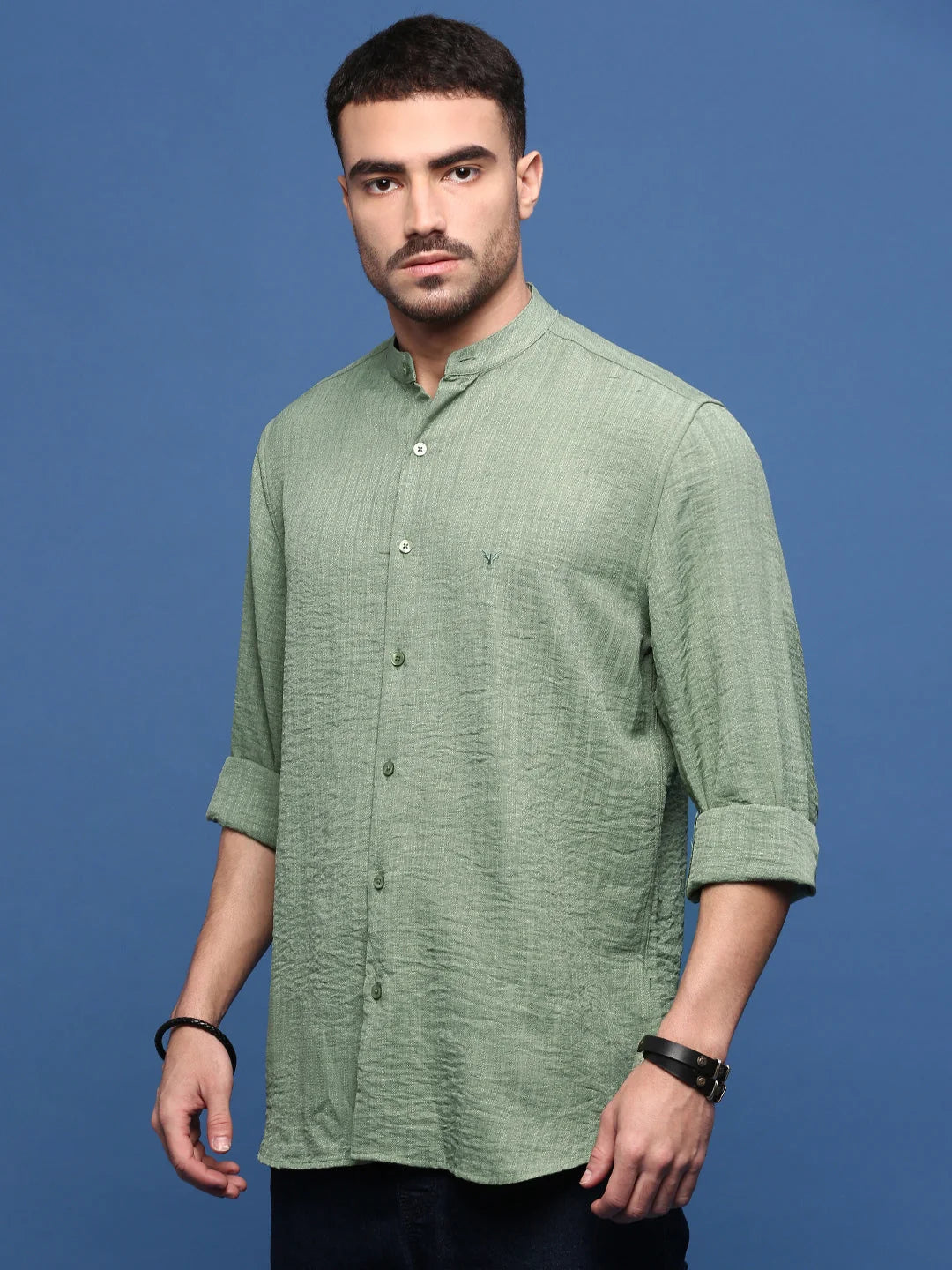 Green Solid Slim Fit Mens Shirt - Cotton Formal Shirts | DesiQlo