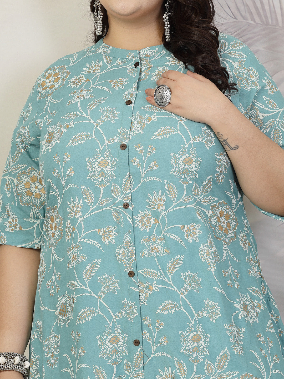 Plus Size Women Floral Print Rayon A-Line Kurta (FIONAAQUAPLUS) | Desi