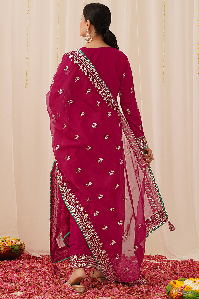 Pink Silk Blend Embroidered Solid Yoke Design Straight Palazzo Suit Se