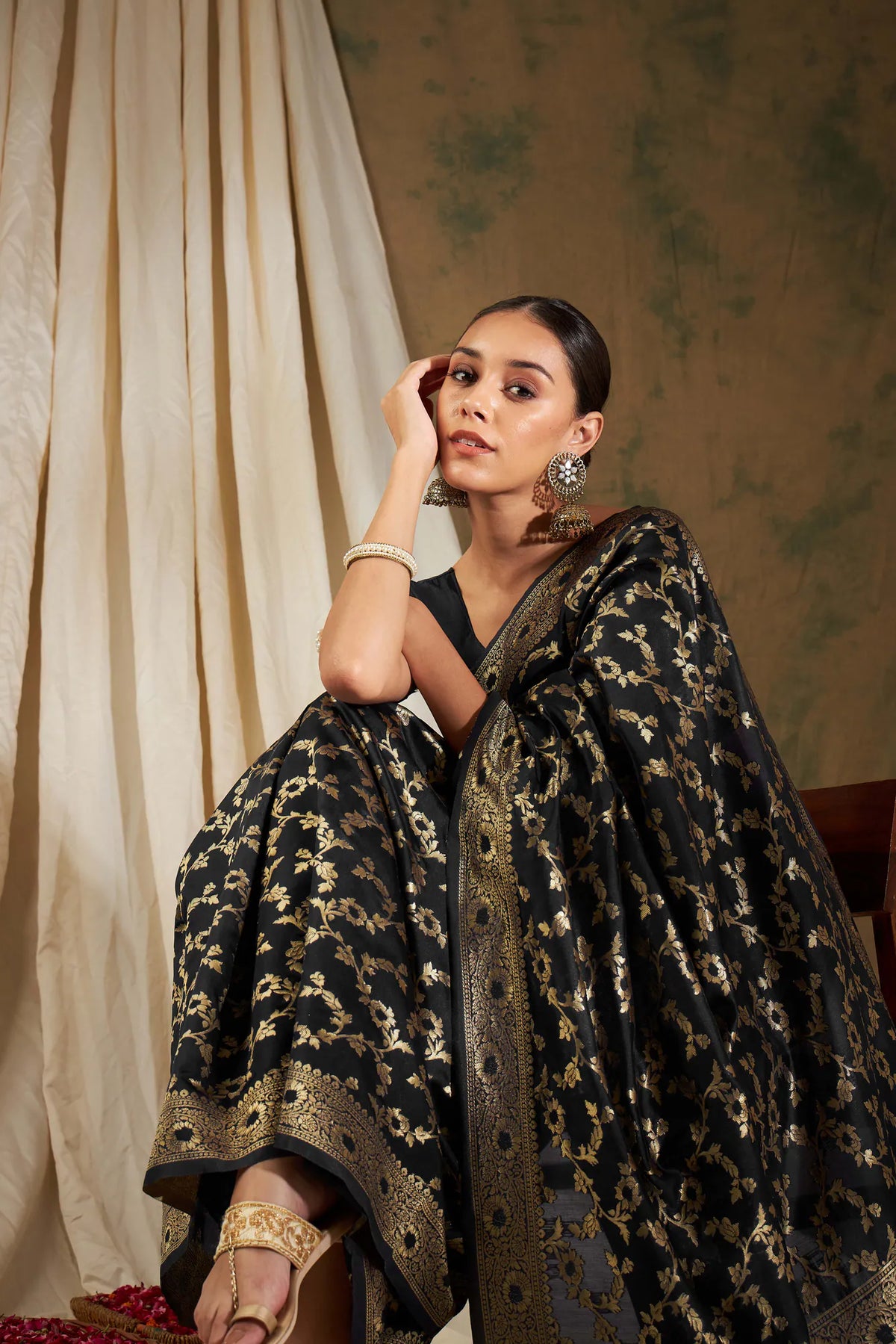 Womens Fashion Ethnic Black Color Sarees-MLSHWSA1111BLK0ONE