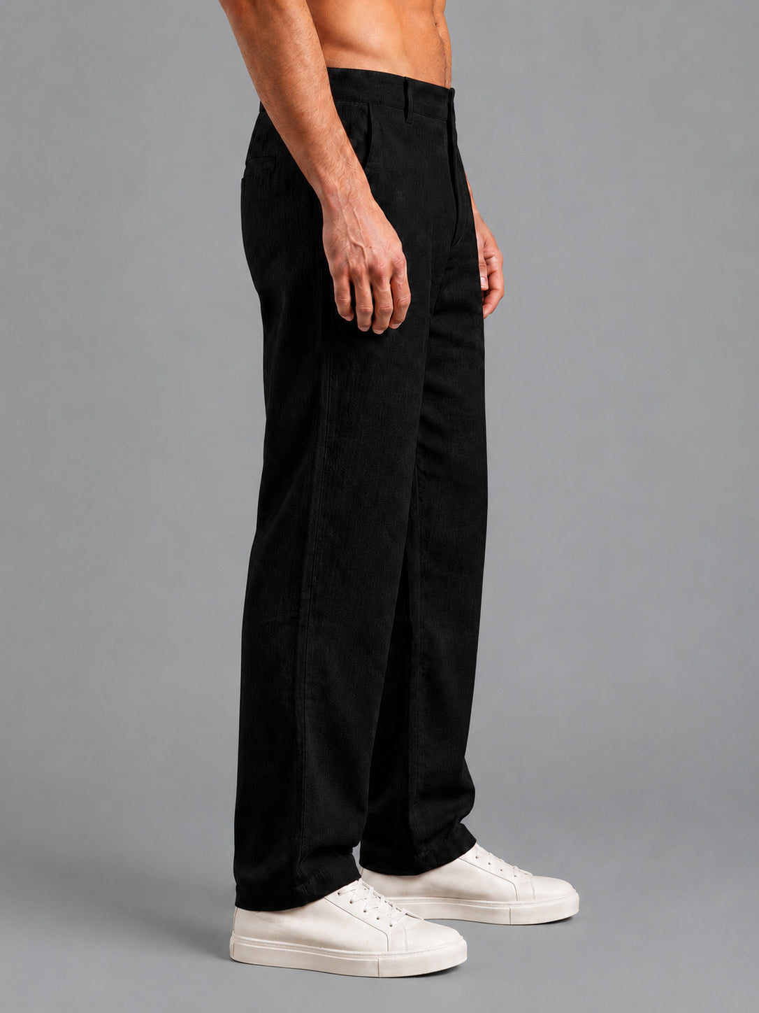 DesiQlo Men Trousers & Pants - Black