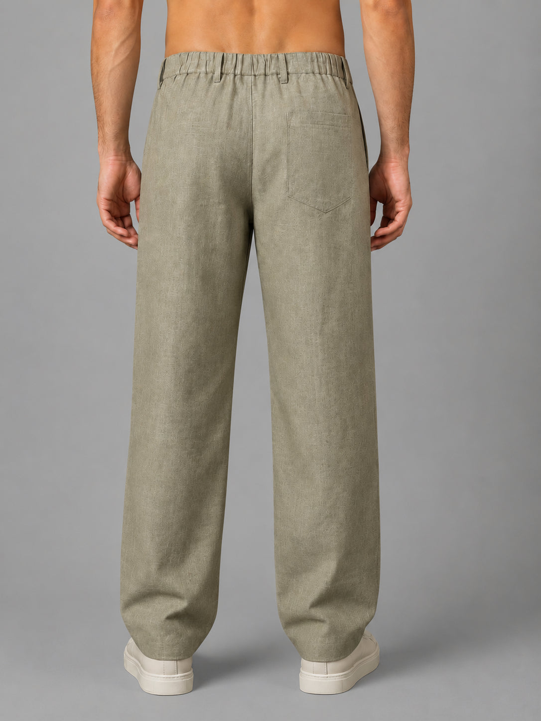 DesiQlo Men Trousers & Pants - Green
