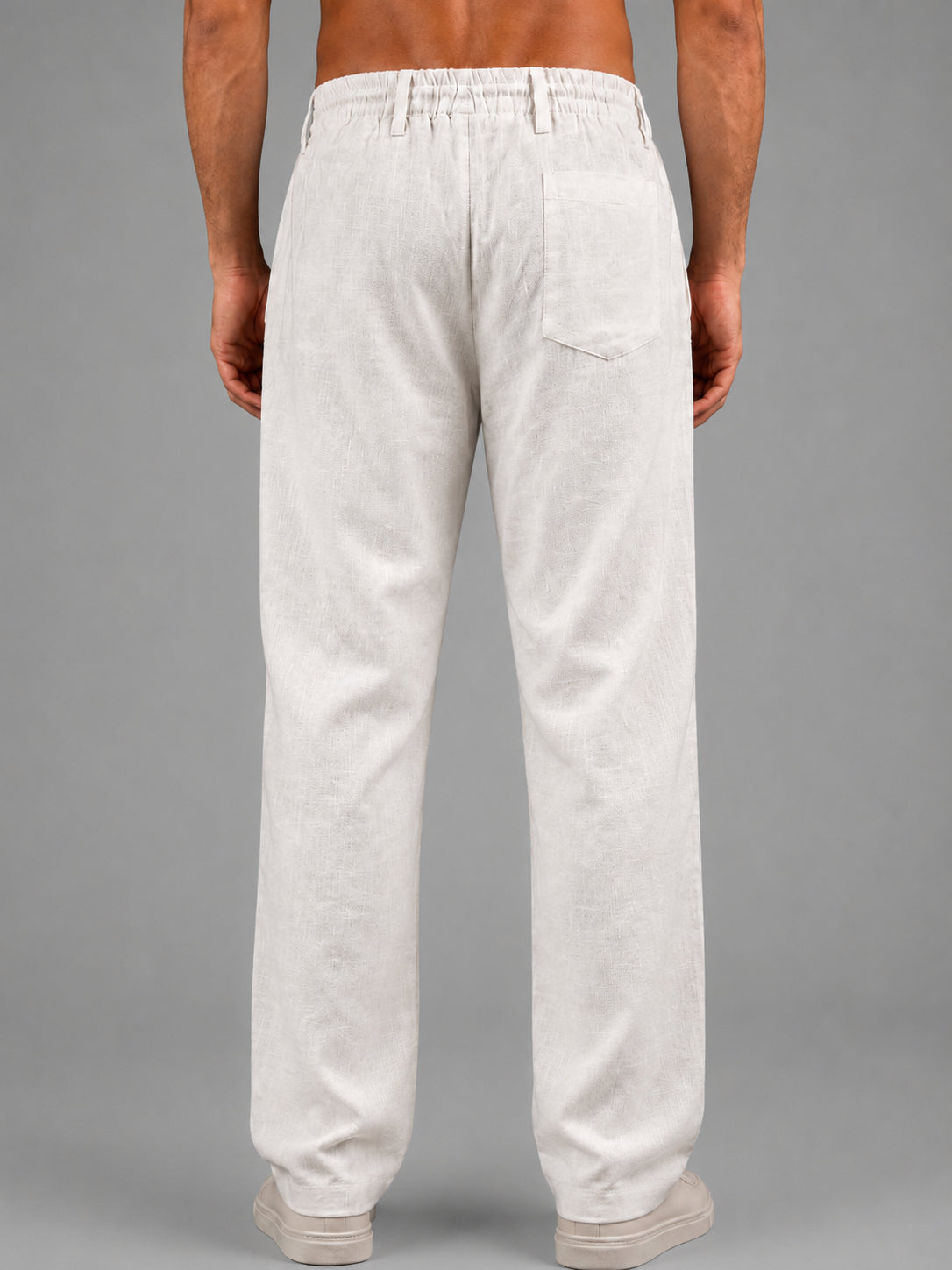 DesiQlo Men Trousers & Pants - White