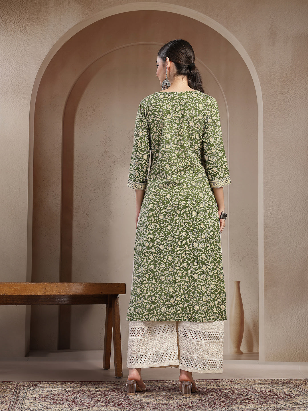 Women's Green Ethnic Printed Cotton Straight Kurta (GREENFRIES) | Desi