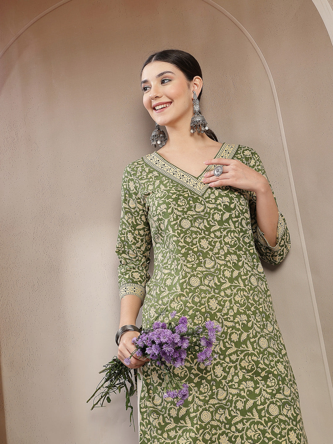 Women's Green Ethnic Printed Cotton Straight Kurta (GREENFRIES) | Desi