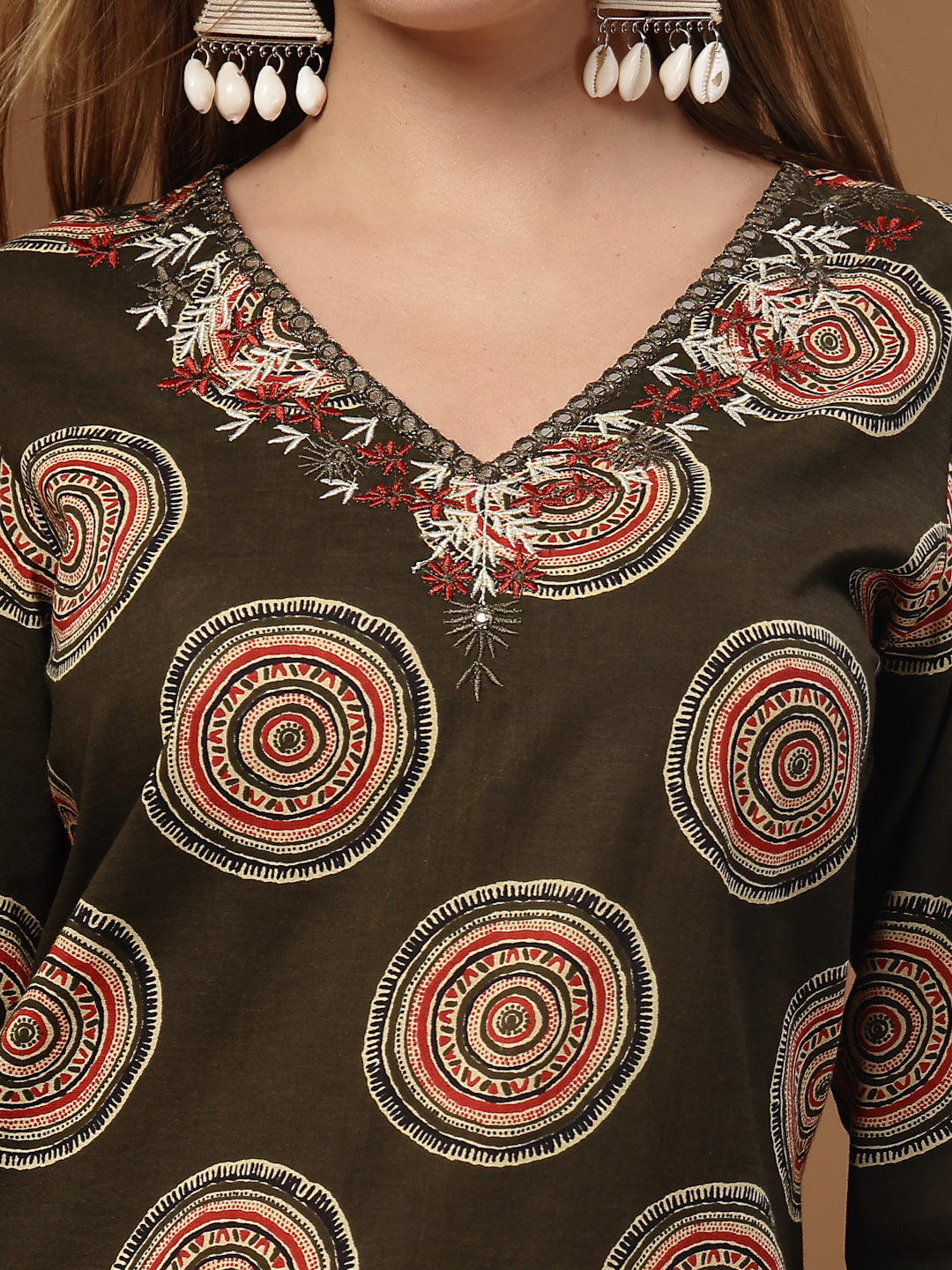 Women's Green Block Printed Cotton Straight Kurta (GREENGILD) | DesiQl