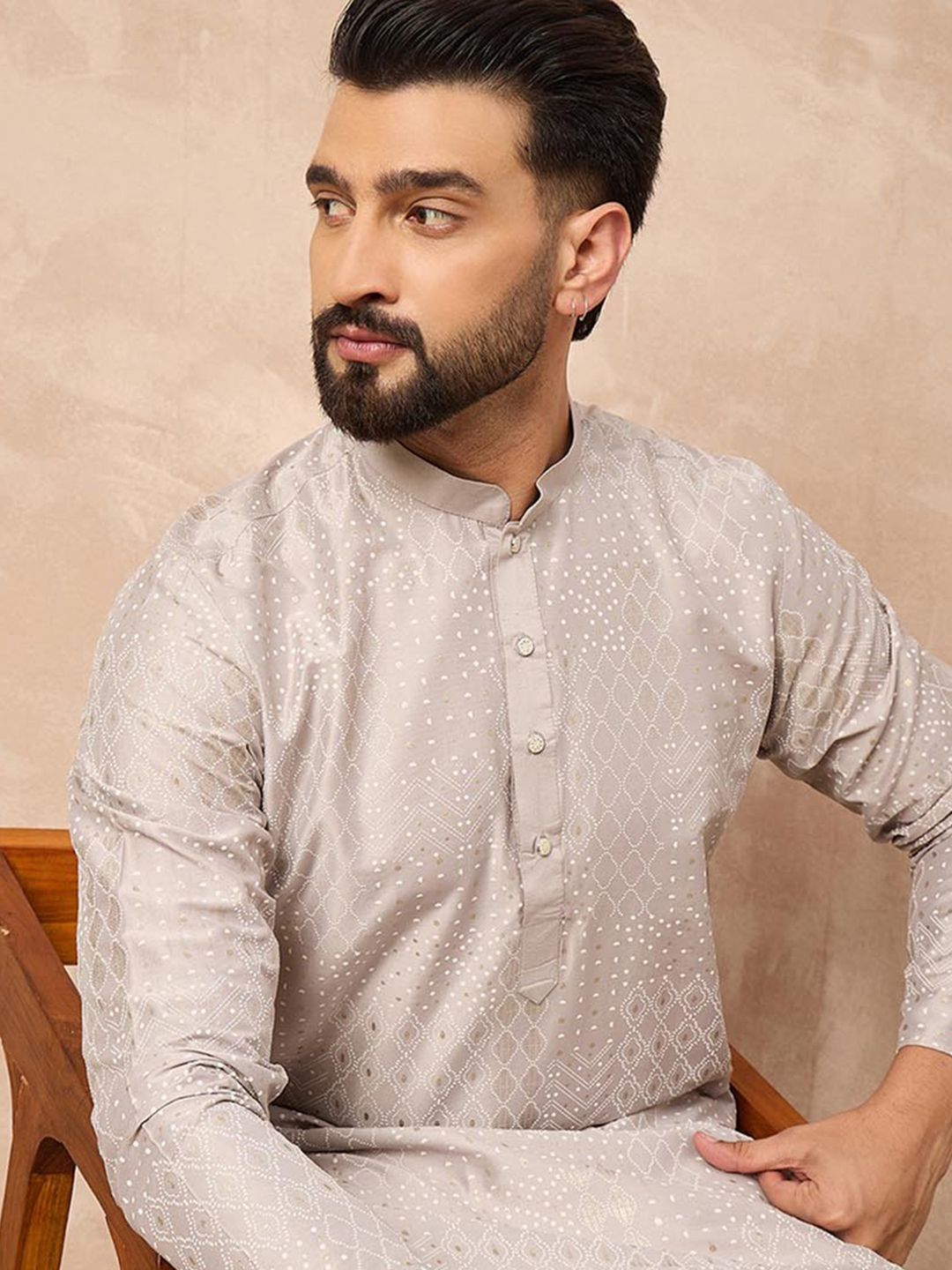 Ethnic Bay Men Grey Silk Geometric Printed Straight Kurta With Pant Set-MKSET1272