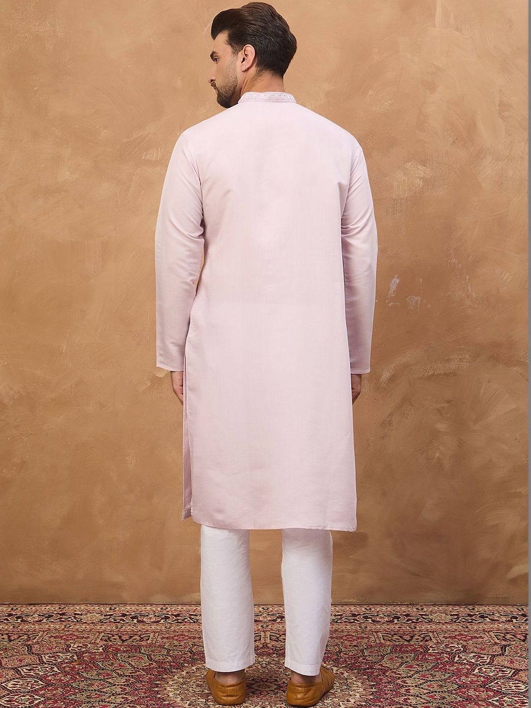 Ethnic Bay Men Lavender Silk Blend Solid Embroidered Straight Kurta With Pant Set-MKSET1449