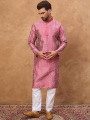 Ethnic Bay Men Pink Silk Blend Geometric Printed Straight Kurta With Pant Set-MKSET1526
