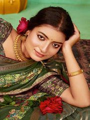 Women's Soft Green Embellished Designer Saree With Blouse Piece-HBUTAI40128