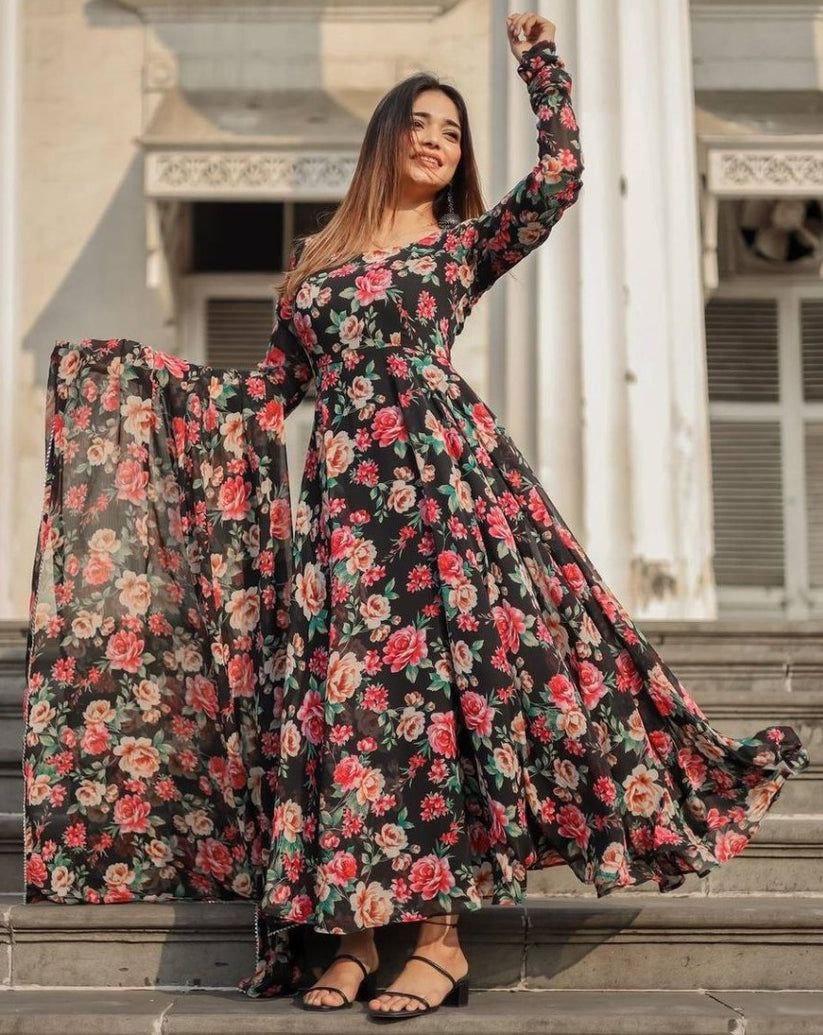 Floral Printed Knee Length Elbow Length Sleeves Round Neck Kurti And Palazzo Set With Net Dupatta