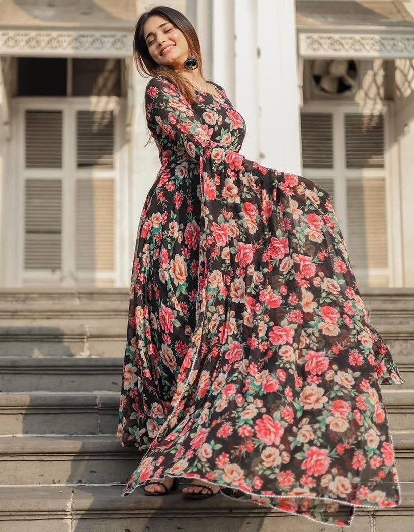 Floral Printed Knee Length Elbow Length Sleeves Round Neck Kurti And Palazzo Set With Net Dupatta
