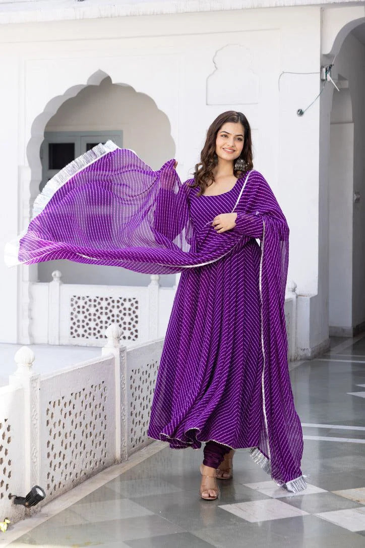 Floral Printed Knee Length Elbow Length Sleeves Round Neck Kurti And Palazzo Set With Net Dupatta