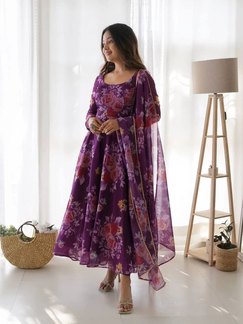 Floral Printed Knee Length Elbow Length Sleeves Round Neck Kurti And Palazzo Set With Net Dupatta