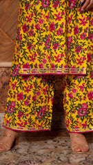 Floral Printed Knee Length Elbow Length Sleeves Round Neck Kurti And Palazzo Set With Net Dupatta-HFXMA-K128-YELLOW