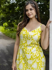 Women's Floral Printed Knee Length V Neck Sleeveless Rayon Kurti (Yellow)-HFXMA-K145-YELLOW
