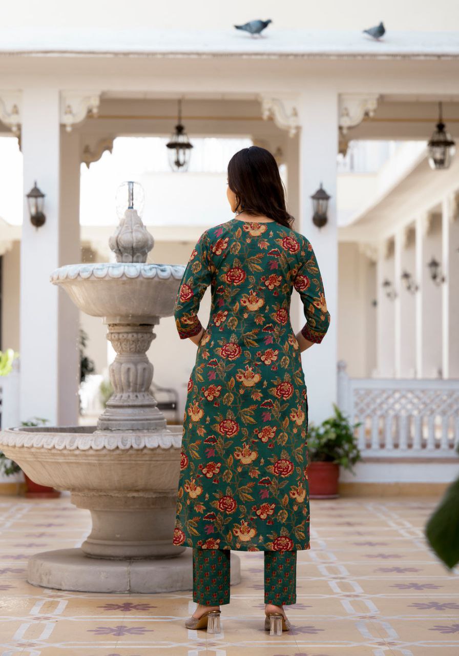 Women's Knee Length Flared Anarkali Kurti And Pant Set With Printed Dupatta