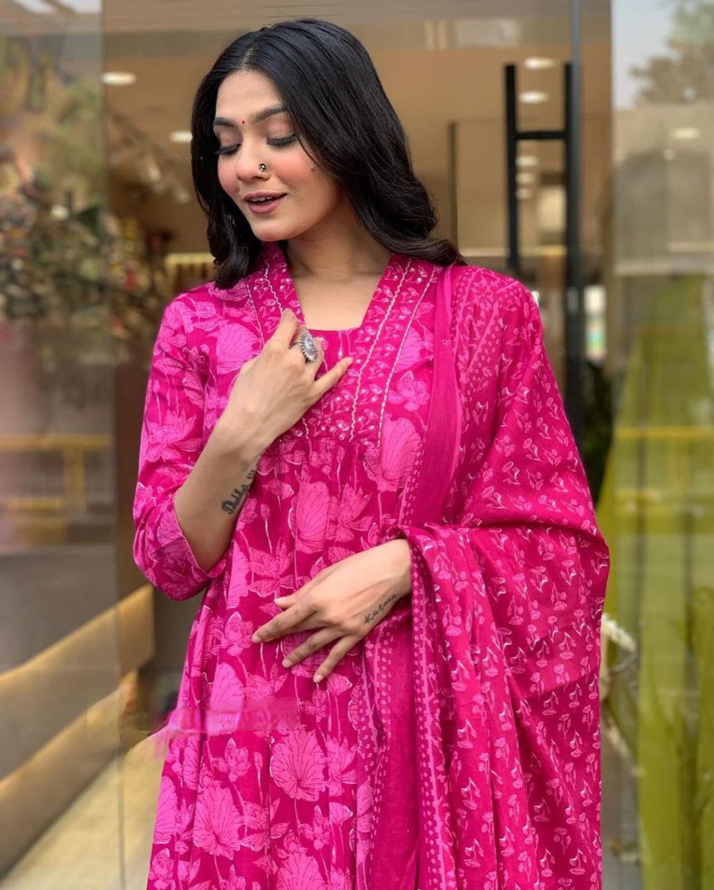 Floral Printed Calf Length V Neck Kurti And Palazzo Set With Printed Cotton Dupatta (K207)