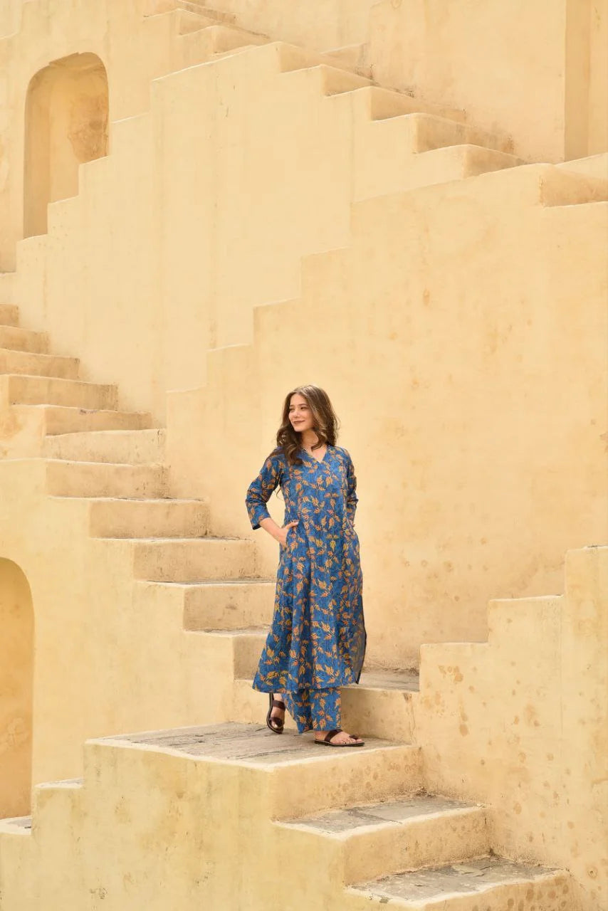 Floral Printed Knee Lengthn v Neck Rayon Co-ords Set (K257)