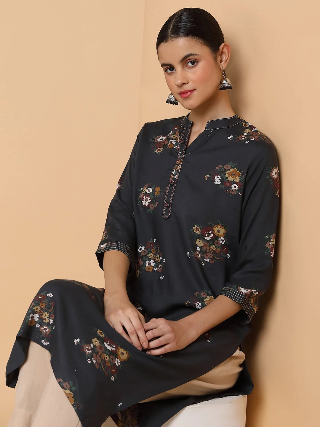 Women Straight Black Floral Kurta-HO-2729-Black
