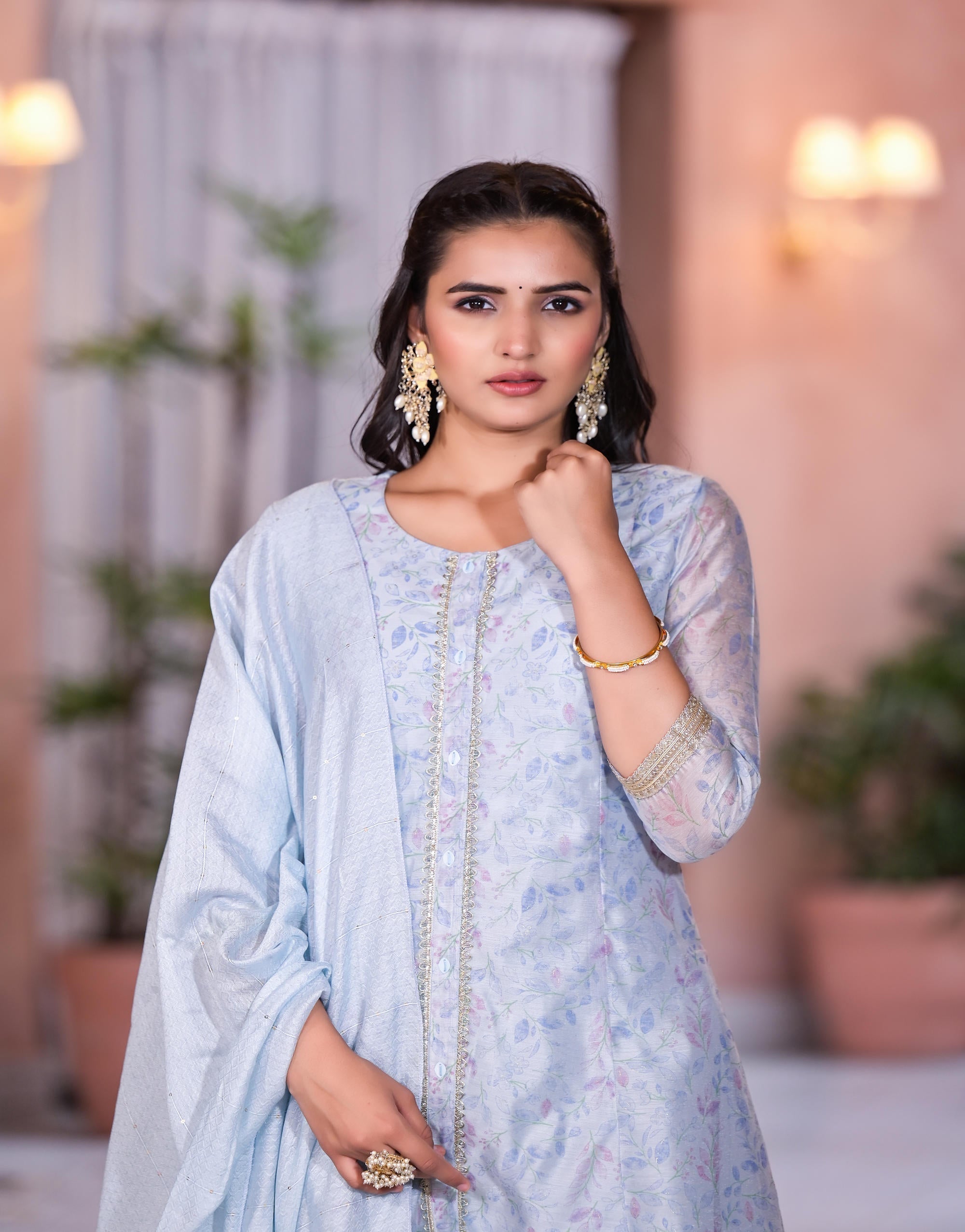 Grey Floral Printed Chanderi Kurta Set With Lace & Buttons | DesiQlo