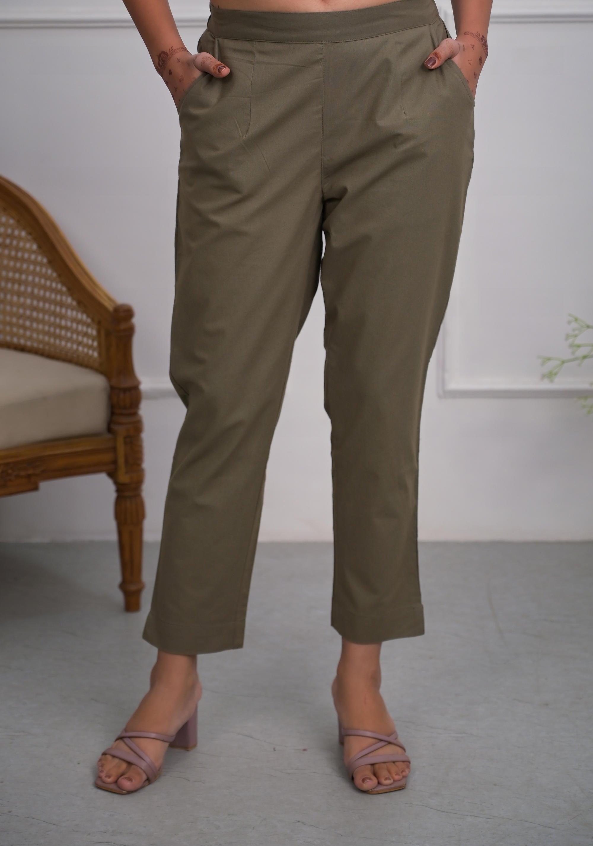 CHARCOAL Solid Cotton Pants With Partially Elasticated Waistband And T