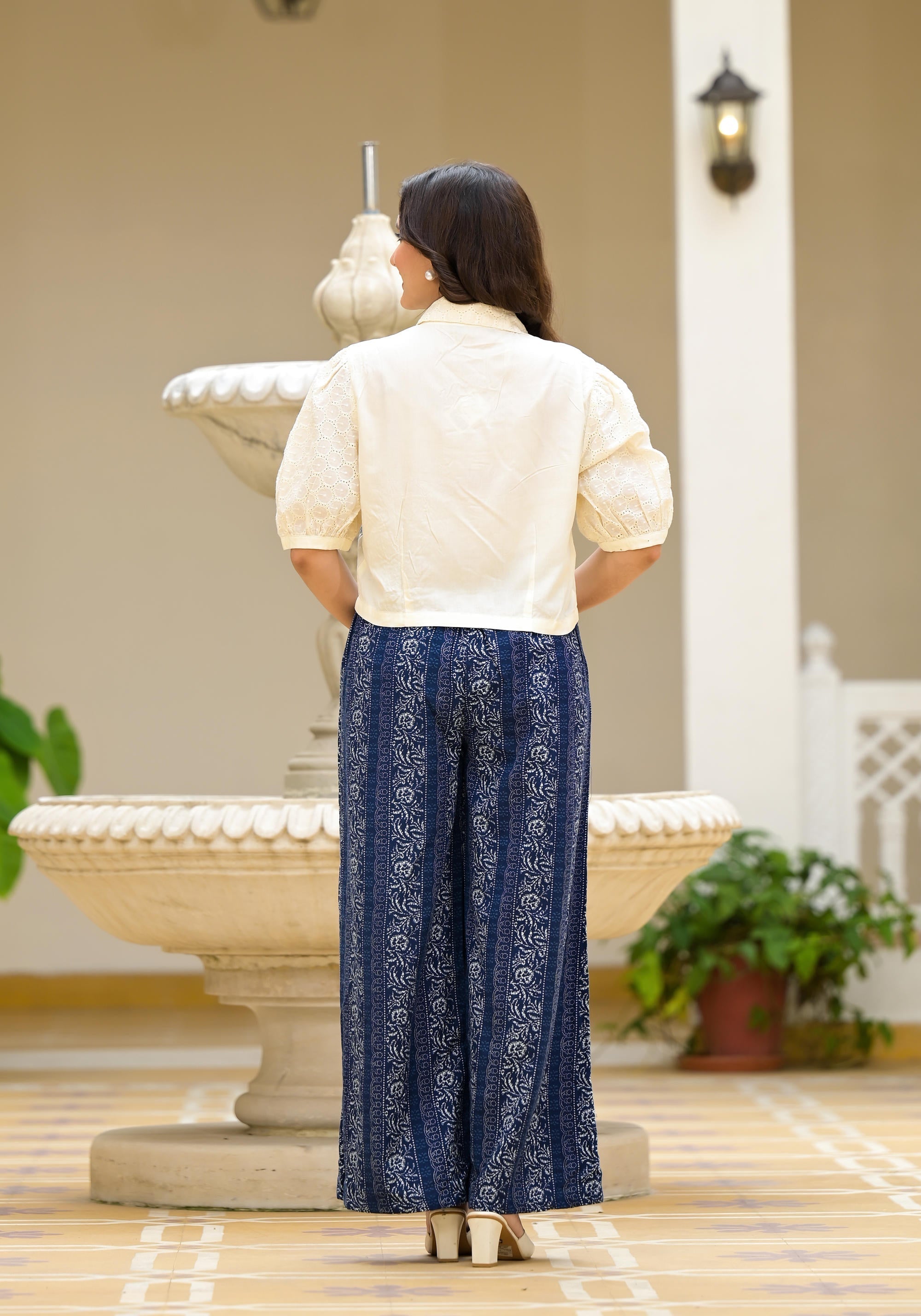 Blue and White Floral Printed Rayon Clothing Set With Thread Embroider
