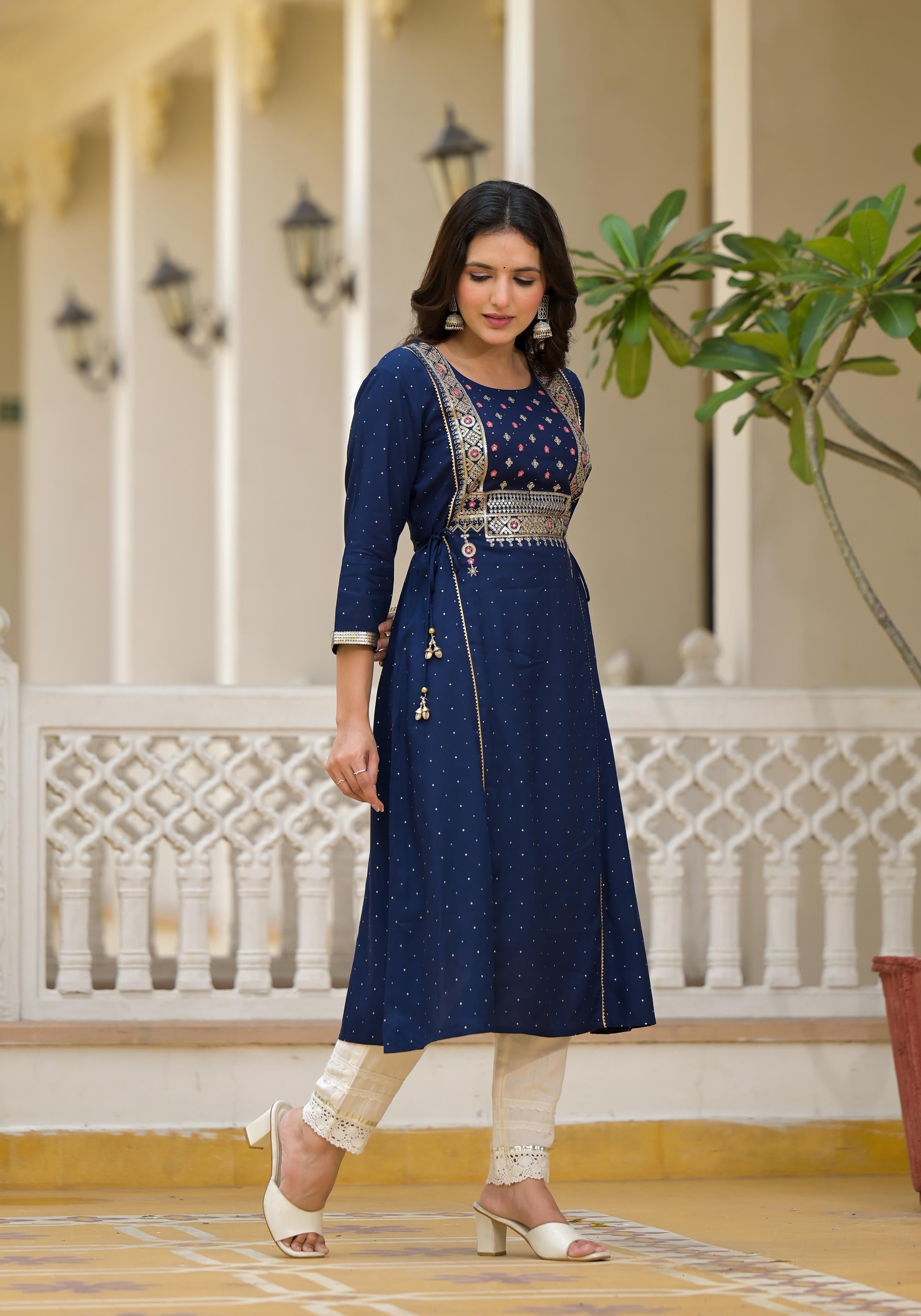 Blue Solid Rayon Kurta With Sequins & Doris | DesiQlo
