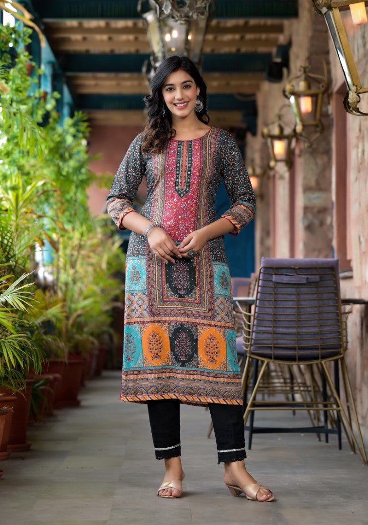  Multi-Panel Ethnic Printed Straight Kurta