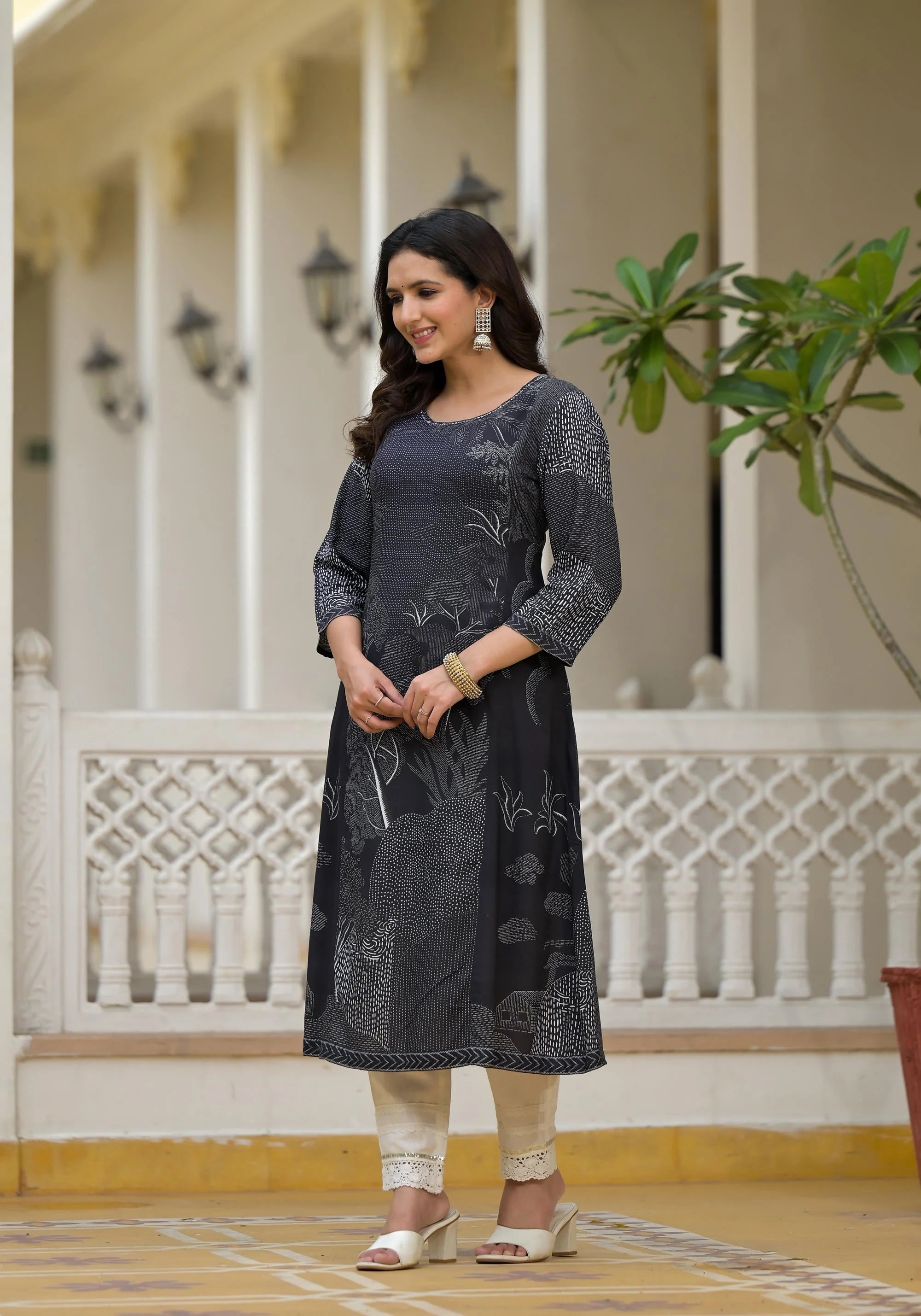 Black Abstract Printed Indian Kurta with Sequins