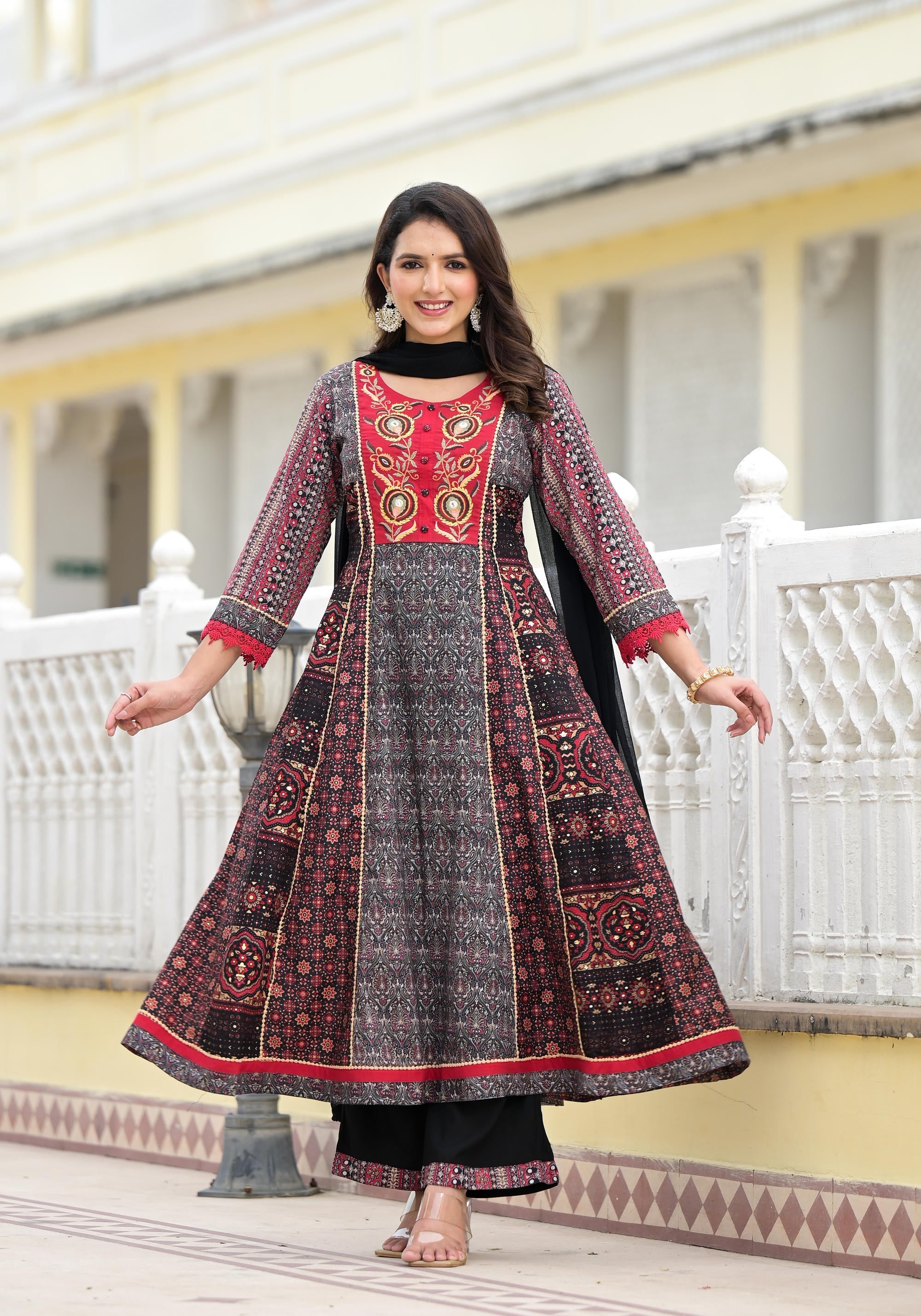 Black Ethnic Motif Printed Muslin Kurta Pant With Dupatta Set With Thr