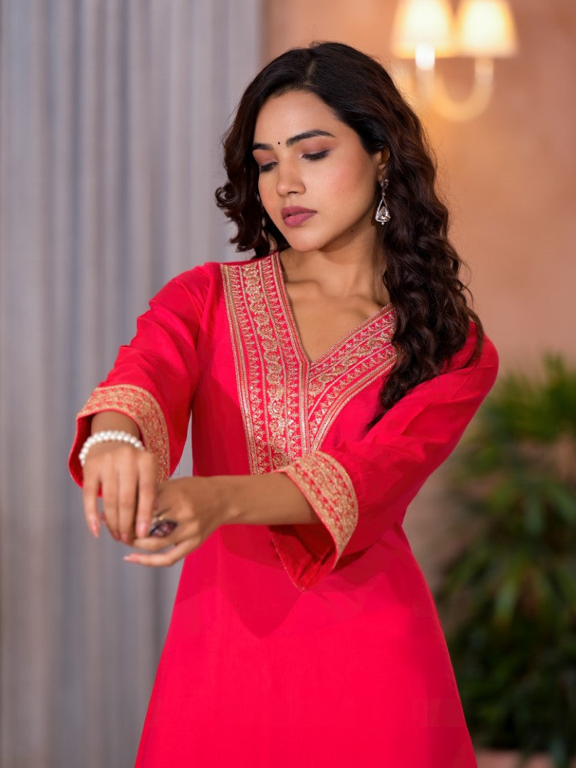 Fuchsia Embroidered Kurta Set: Zari, Sequins, Women's Kurta Sets