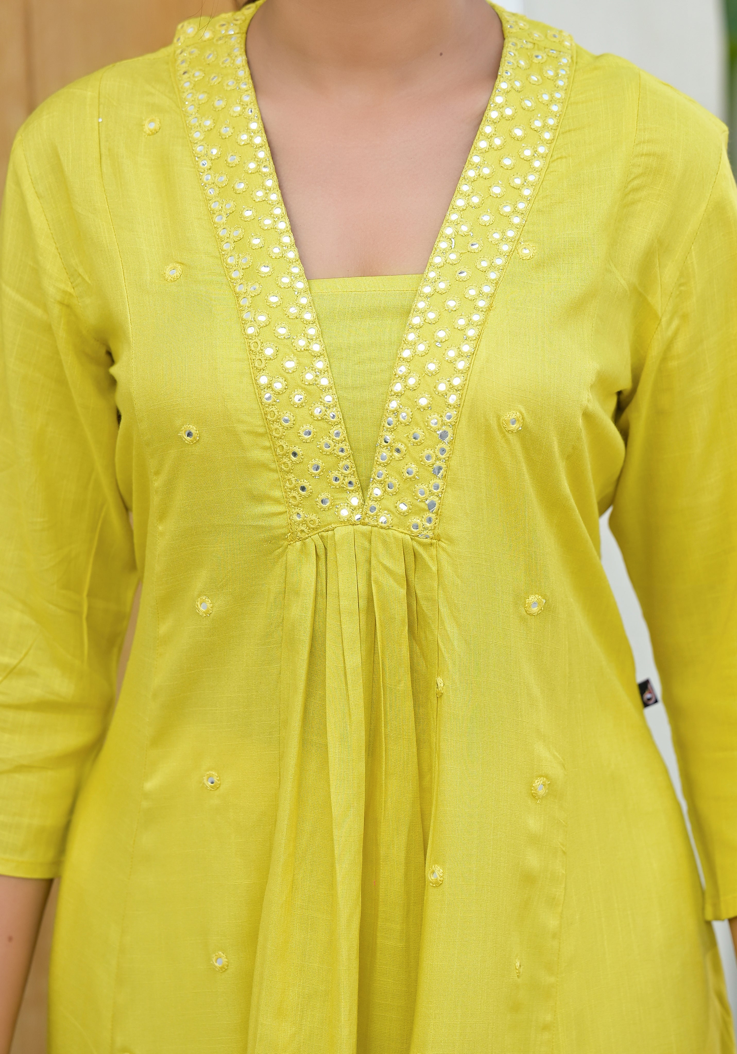 Yellow Solid Liva Rayon Kurta With Mirror Work | DesiQlo