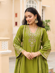 The Swarn Mehndi Green Thread Embroidered Viscose Kurta Pant And Dupatta With Mirror & Zari work-J4747MEHNDIGREEN