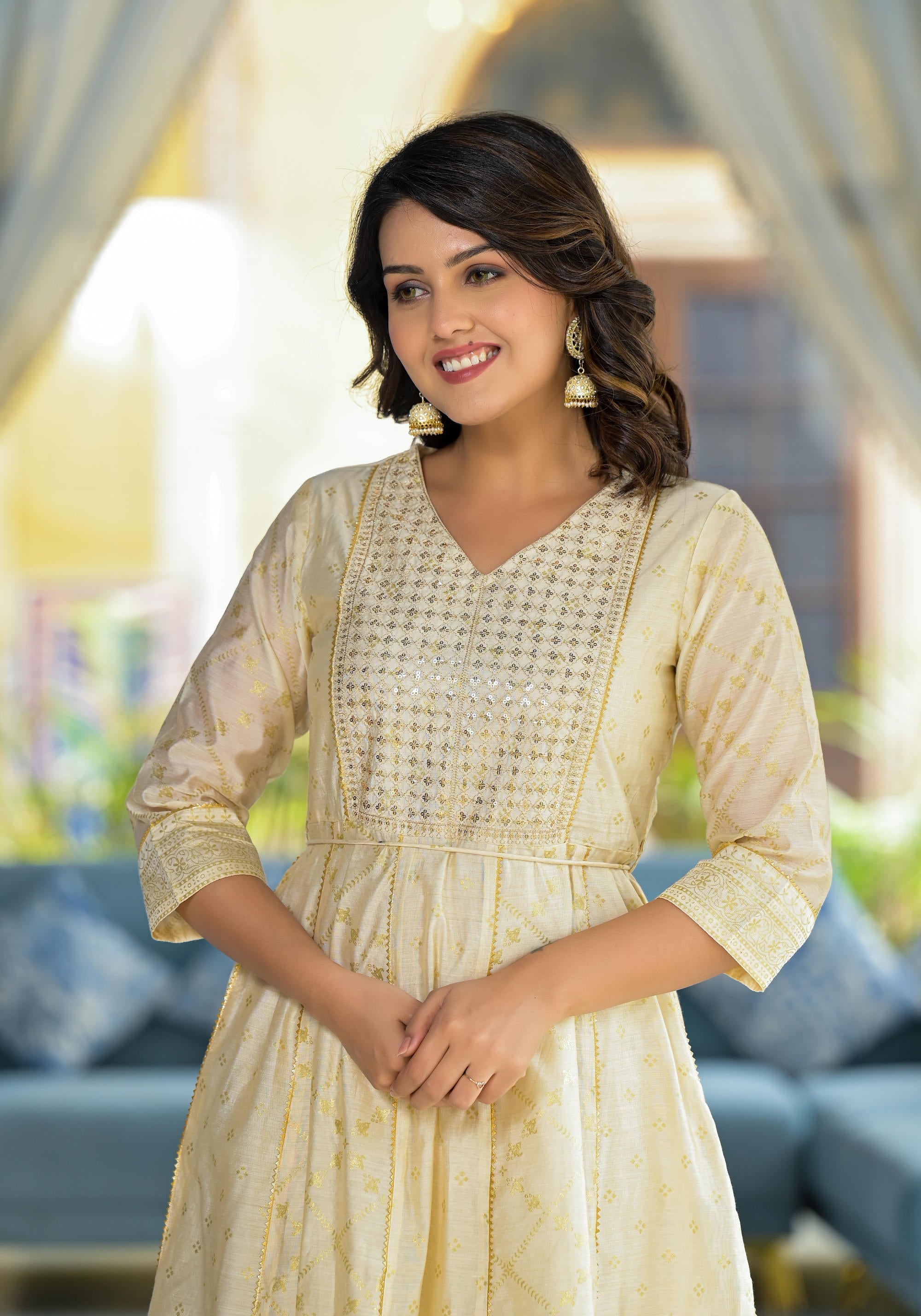 Ivory Ethnic Motif Printed Chanderi Kurta With Zari & Gota Patti Work 