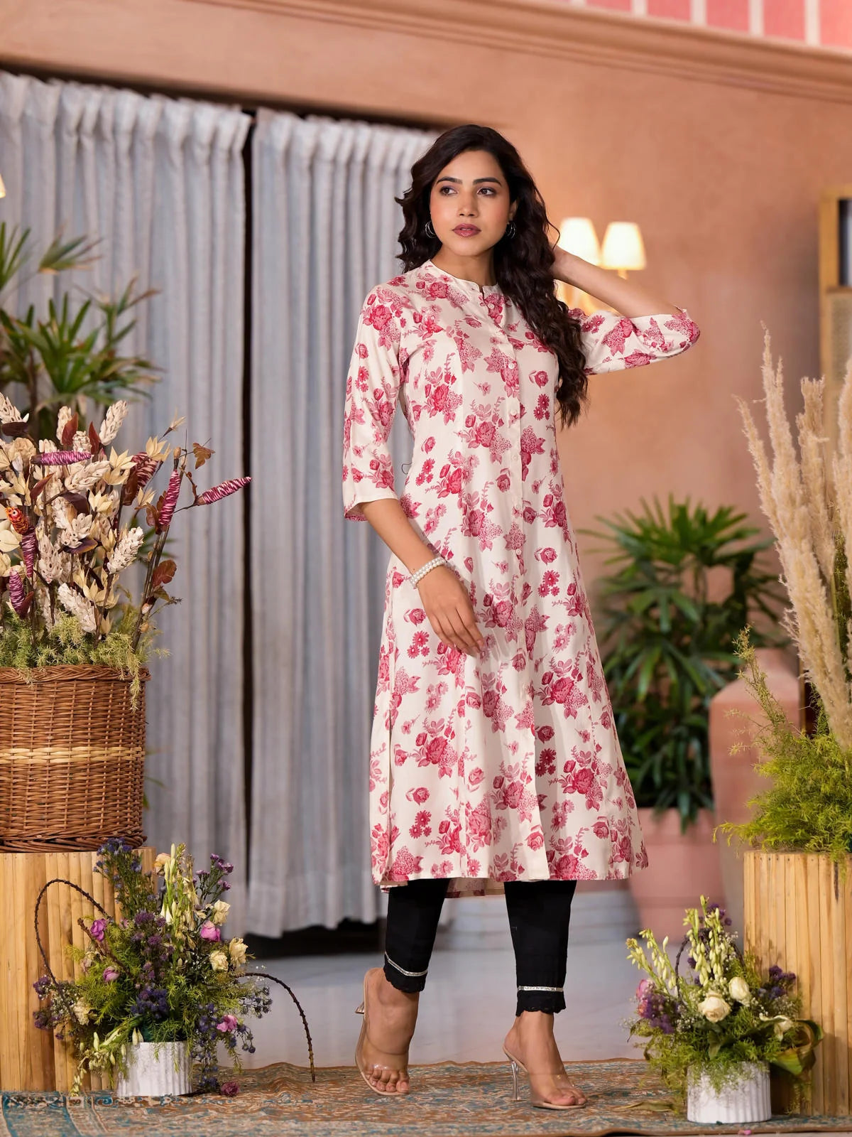 Off White Floral Kurta for Women | Indian Kurtis Online