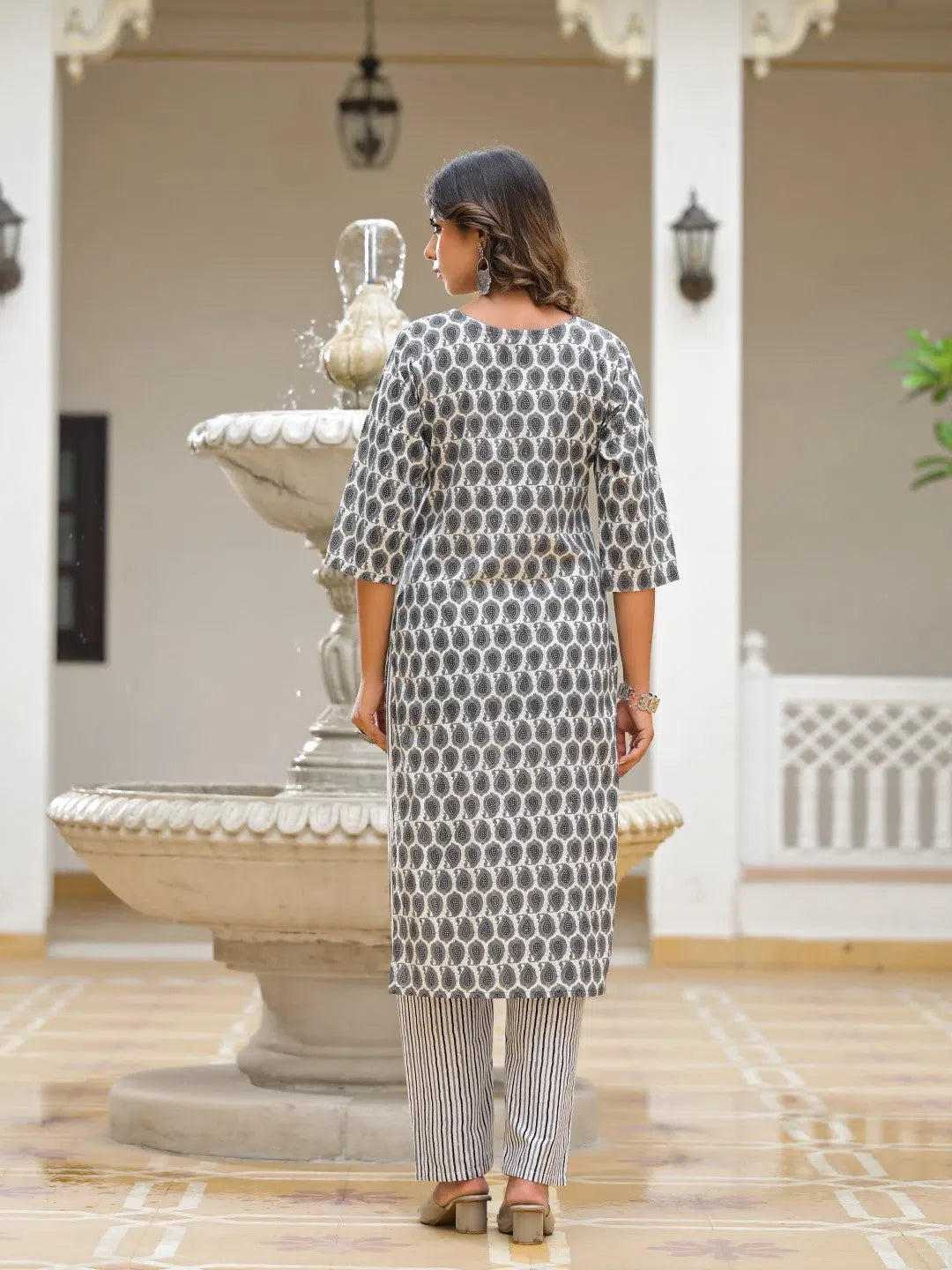 Grey Cotton Kurta Set with Dupatta | Women's Indian Kurta Sets