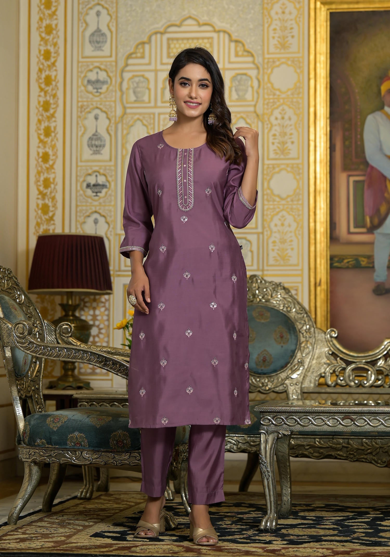 Onion Pink Zari Embroidered Viscose Kurta Pant And Dupatta Set With Se