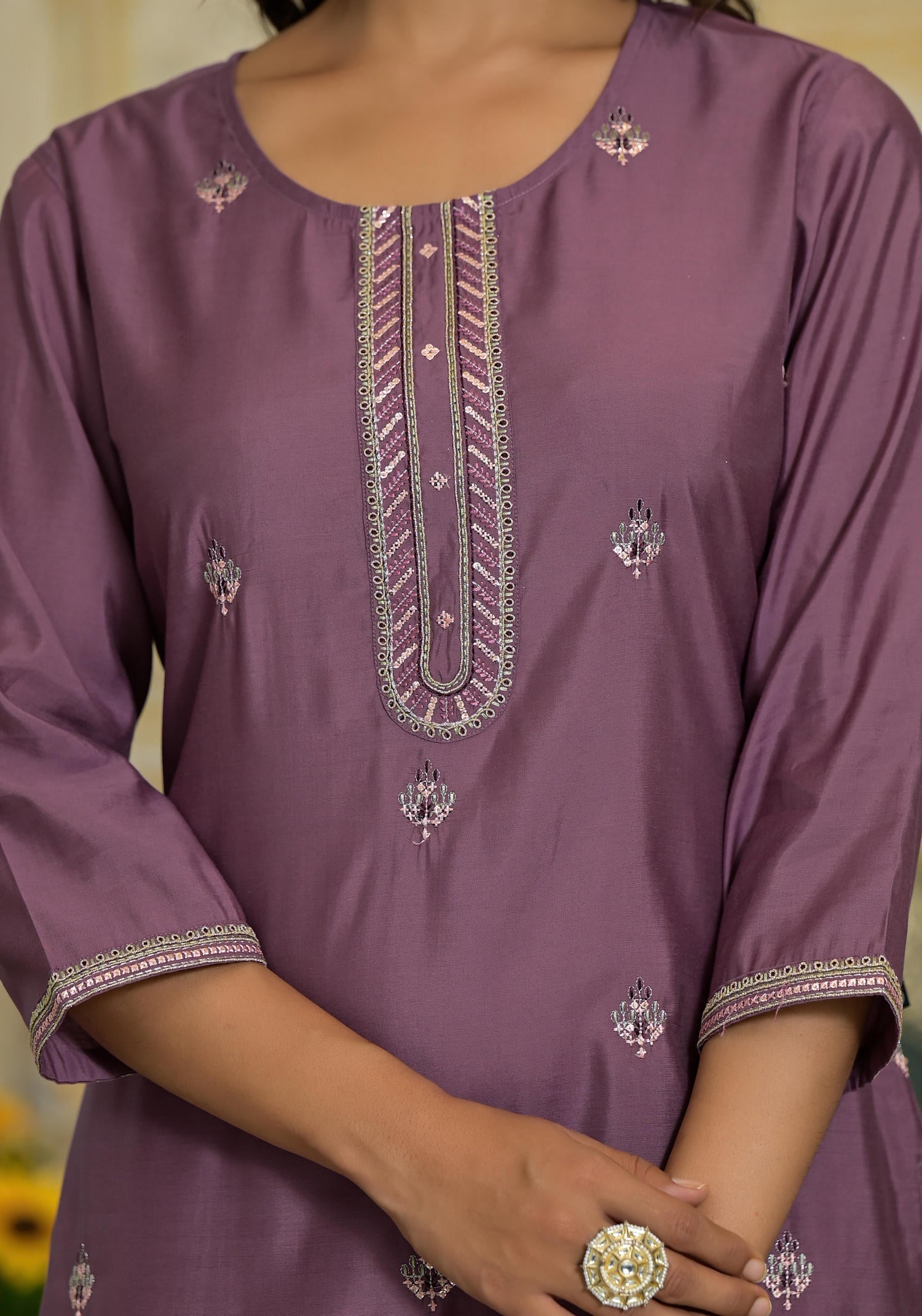 Onion Pink Zari Embroidered Viscose Kurta Pant And Dupatta Set With Se