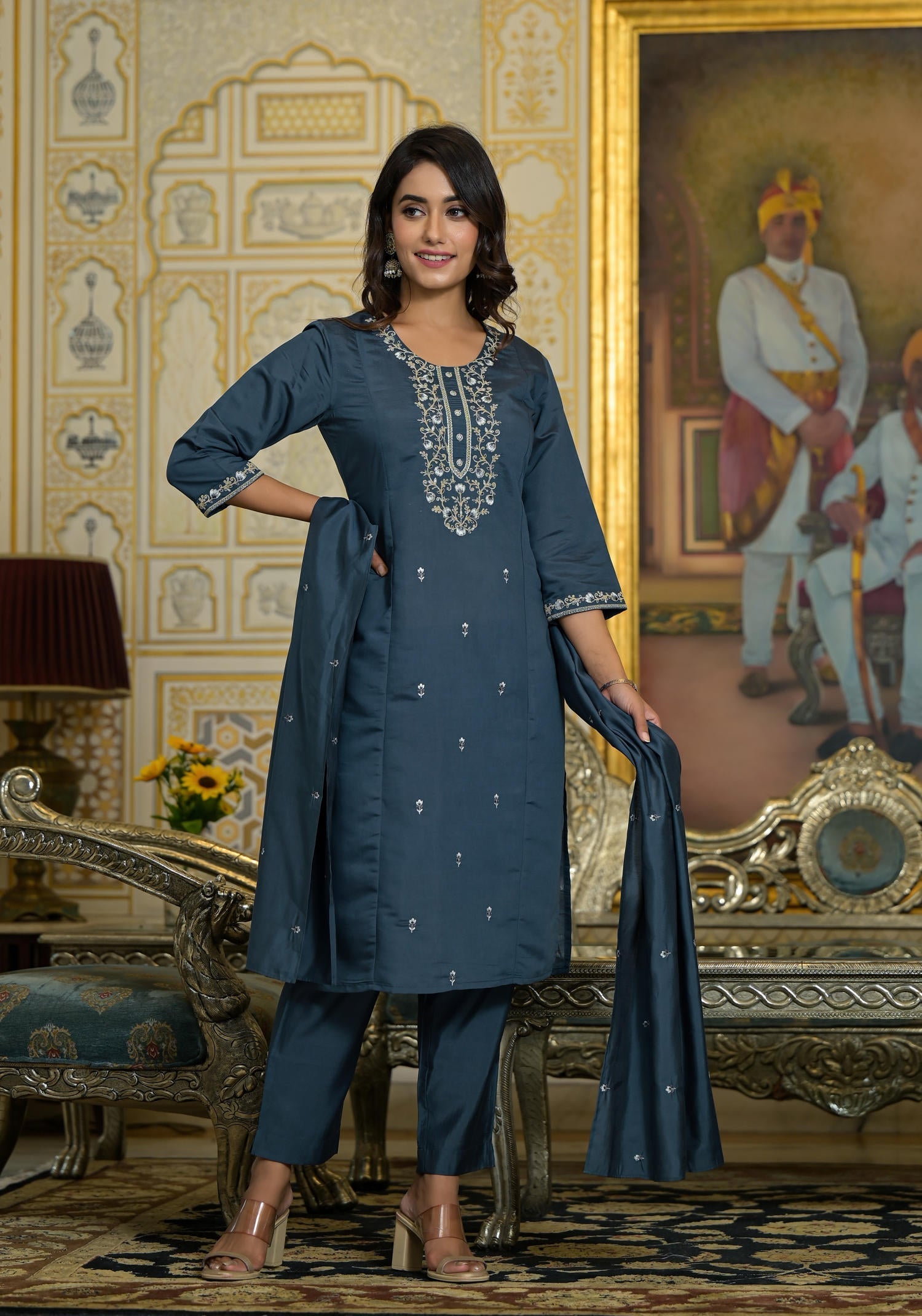 Grey Thread & Zari Embroidered Viscose Kurta Pant And Dupatta Set | De